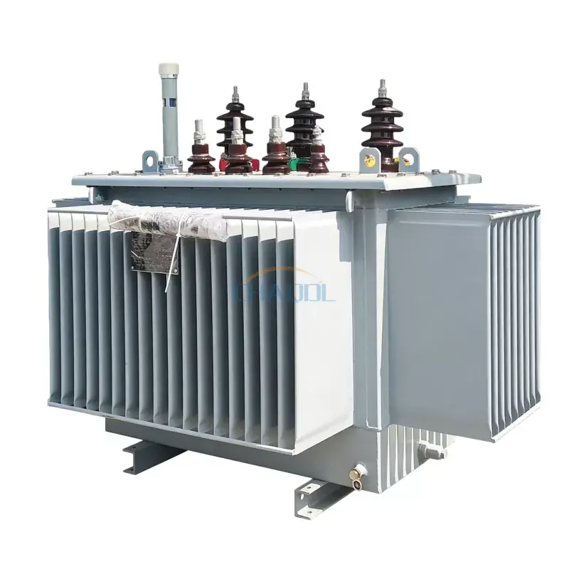 11-kV-Öltransformator