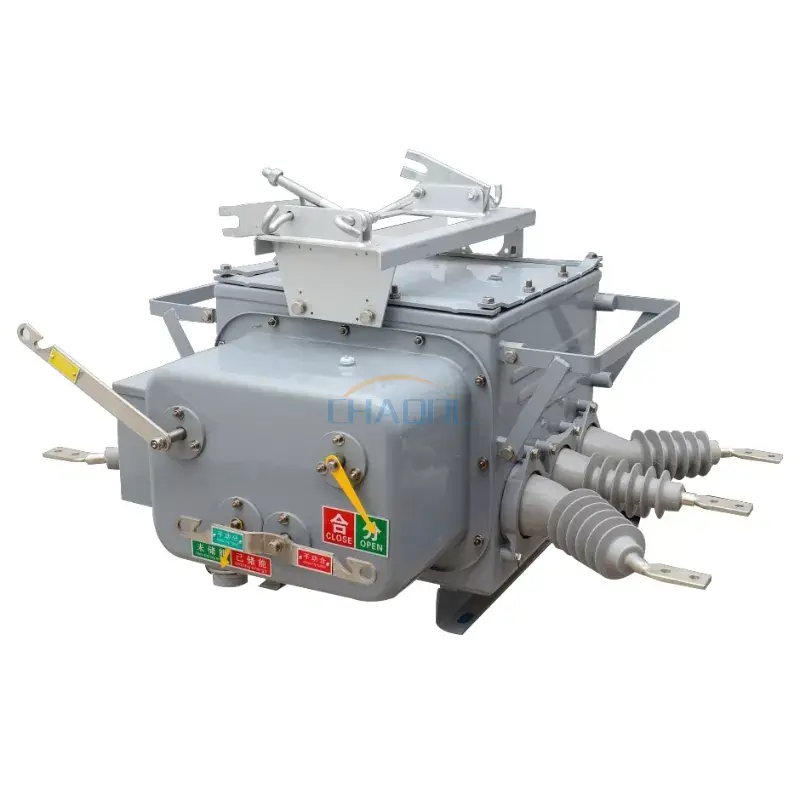 12-kV-Leistungsschalter für die Mastmontage im Außenbereich